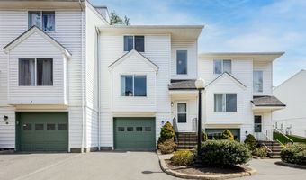 68 Virginia Ave 14, Danbury, CT 06810