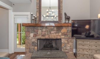2570 Andrew Thomas Trl, Ann Arbor, MI 48103