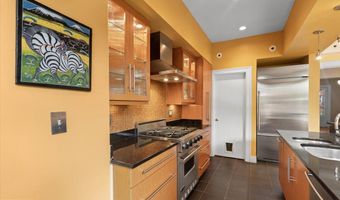 2816 27TH St NW, Washington, DC 20008