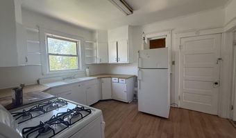 30 McClellan Ave, Amsterdam, NY 12010