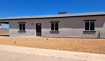 692 W Coachline Ln, Benson, AZ 85602