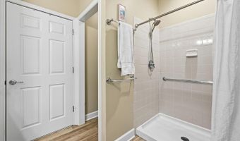 44397 OAKMONT MANOR Sq, Ashburn, VA 20147