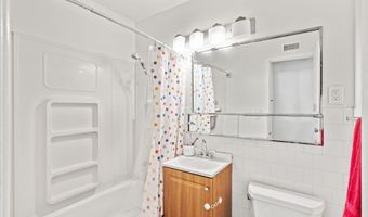 8721 Adriana St, Spring Valley, CA 91977