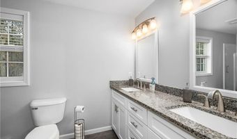 654 Steere Farm Rd, Burrillville, RI 02830