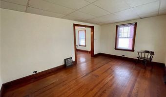 249 Malacca St, Akron, OH 44305