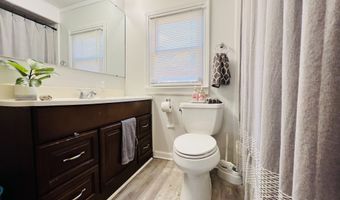410 N 20th Ave, Beech Grove, IN 46107