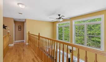 76 Asbury Ln, Acton, ME 04001