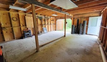 5897 VT-102, Bloomfield, VT 05905