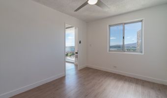 98-1038 Moanalua Rd 1901, Aiea, HI 96701