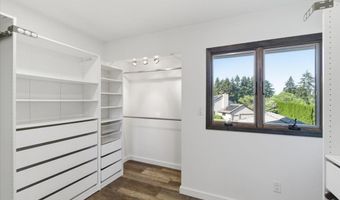 24752 NE PRAIRIE VIEW Dr, Aurora, OR 97002