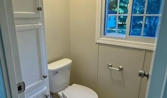 28 Airport Rd, Coventry, RI 02816