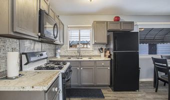704 Hoaglin Dr, Albion, MI 49224