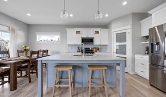 1350 Chipman Ln, North Liberty, IA 52317