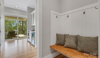 128 Saddle Ridge Dr, Alexander, NC 28701
