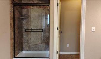 1911 Cypress St, Bentonville, AR 72713