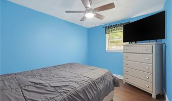 417 Lake Washington Dr, Glocester, RI 02814
