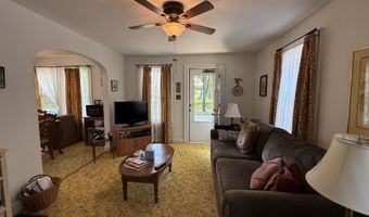 80 S May Ave, Athens, OH 45701