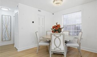 904 Wentworth Ct, Alpharetta, GA 30022