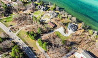 9263 Charlie Ln, Alden, MI 49612