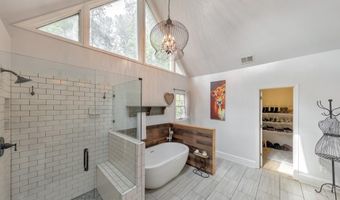 5485 Brookstone Dr NW, Acworth, GA 30101