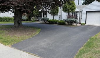 143 Sand Creek Rd, Albany, NY 12205