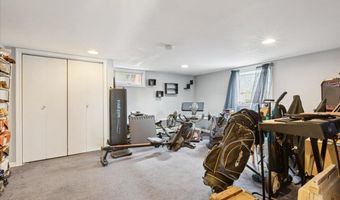22 Duchess Ave, North Middletown, NJ 07748