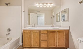 5726 N Genoa Way 301, Aurora, CO 80019