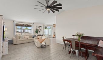 2104 N Pennington Dr, Chandler, AZ 85224