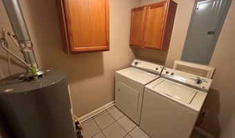 1026 TOM WHITE Rd, Big Sandy, TN 38221