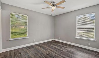 606 Decatur St, Alvord, TX 76225