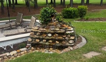 9 Sunbow Ln, Bluffton, SC 29909