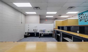 2643 Executive Pl, Biloxi, MS 39531