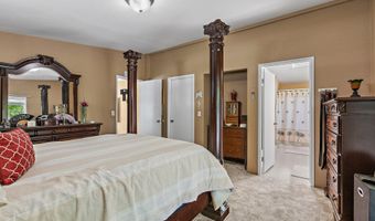 17969 S GRANT Dr, Oregon City, OR 97045