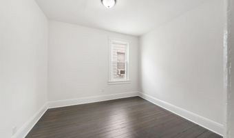 52 E 48TH St, Bayonne, NJ 07002