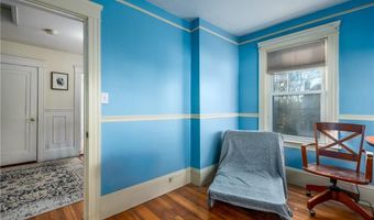 83 Lyndon Rd, Cranston, RI 02905