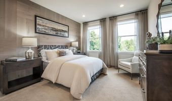 58 Edmund Way, Middletown, NJ 07748