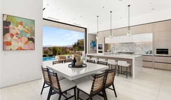 81 Hawk Ridge Dr, Las Vegas, NV 89135