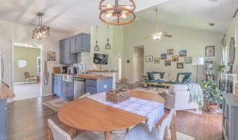 225 Camelot, Athens, GA 30606