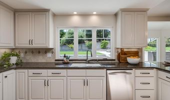 121 Day Valley Ln, Aptos, CA 95003