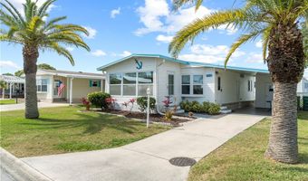 631 Hyacinth Cir, Barefoot Bay, FL 32976