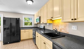 1471 AMBERWOOD Dr N, Annapolis, MD 21409