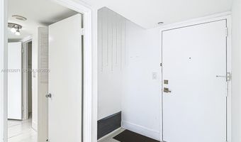 2801 NE 183rd St 1504W, Aventura, FL 33160