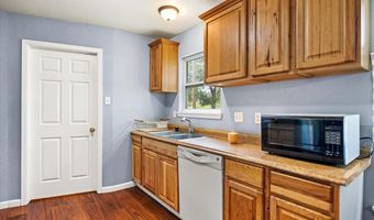 653 Wildwood Trl, Weatherford, TX 76085