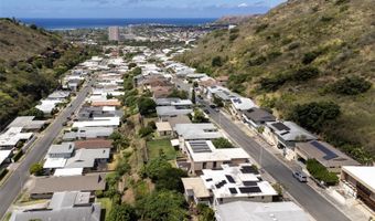 5347 Malu Pl, Honolulu, HI 96816