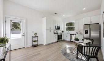 3101 PICKFAIR St, Orlando, FL 32803