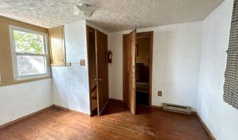 31 First St, Athens, OH 45701