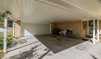 539 Newark St, Aurora, CO 80010