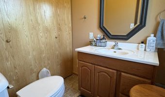 1370 98th St NE, Bottineau, ND 58318