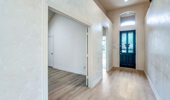 3752 Park Pl, Addison, TX 75001