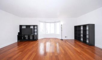 246 Jamie Ln, Staten Island, NY 10312